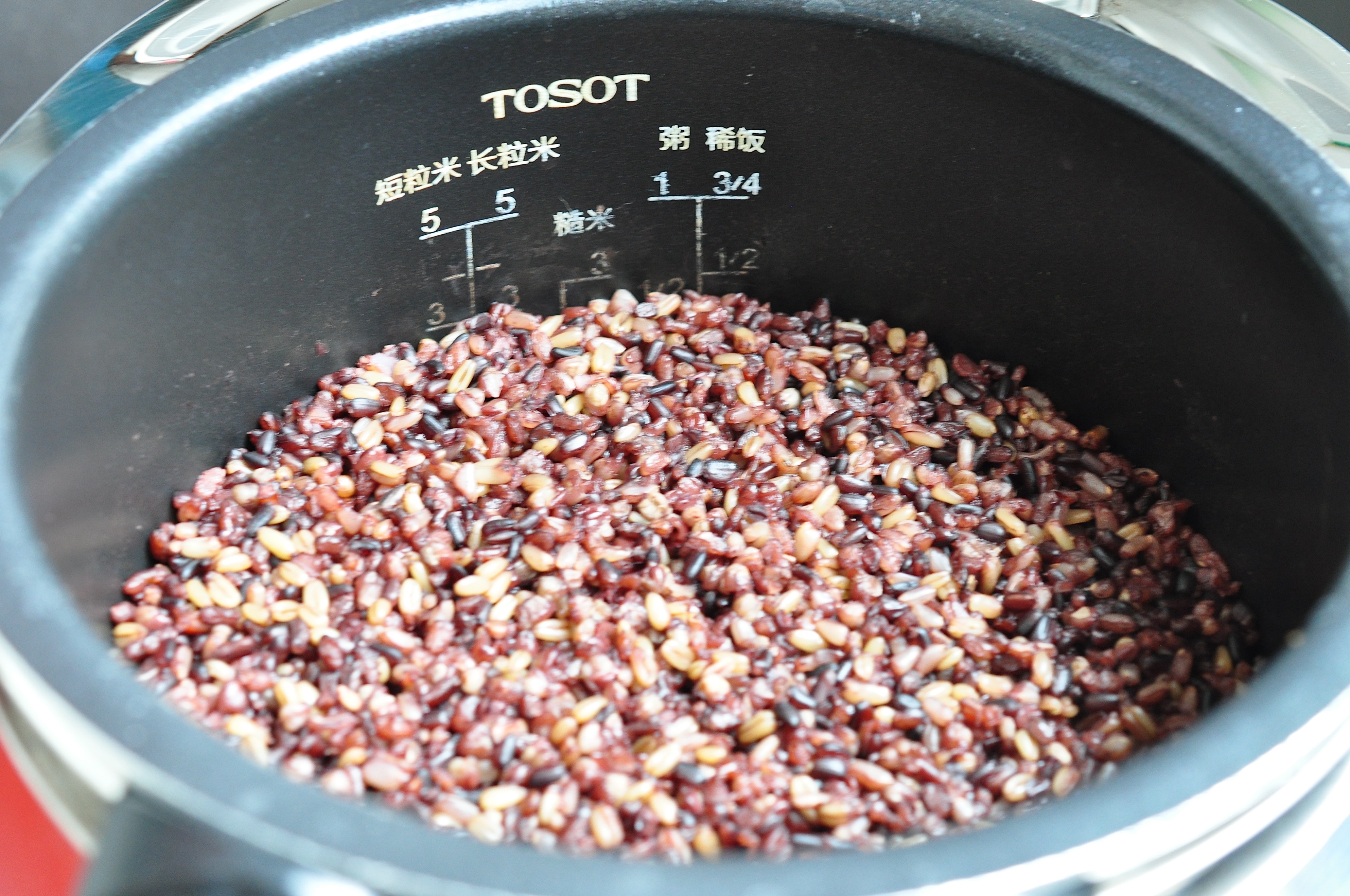 怎么补救糙米饭太硬,怎么让糙米饭软糯