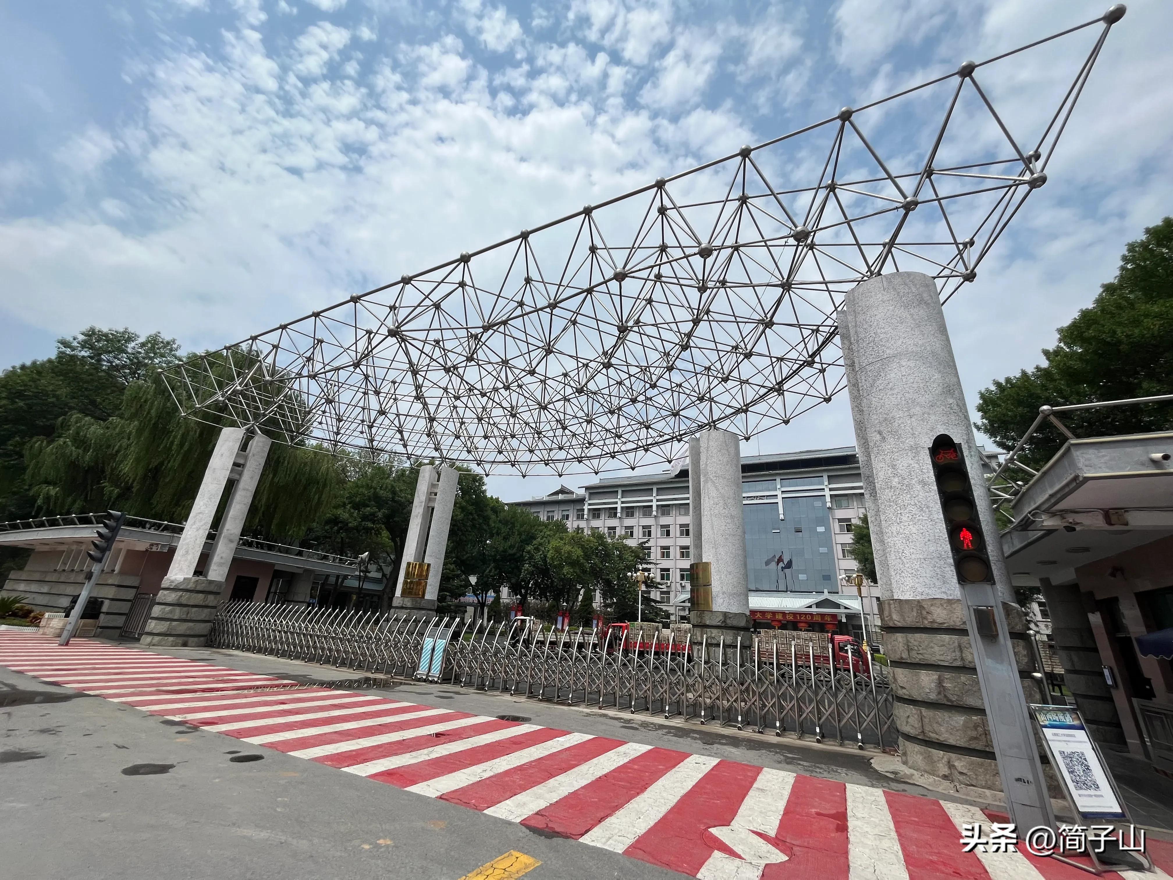 太原理工大学迎西校区视频,太原理工大学迎西校区