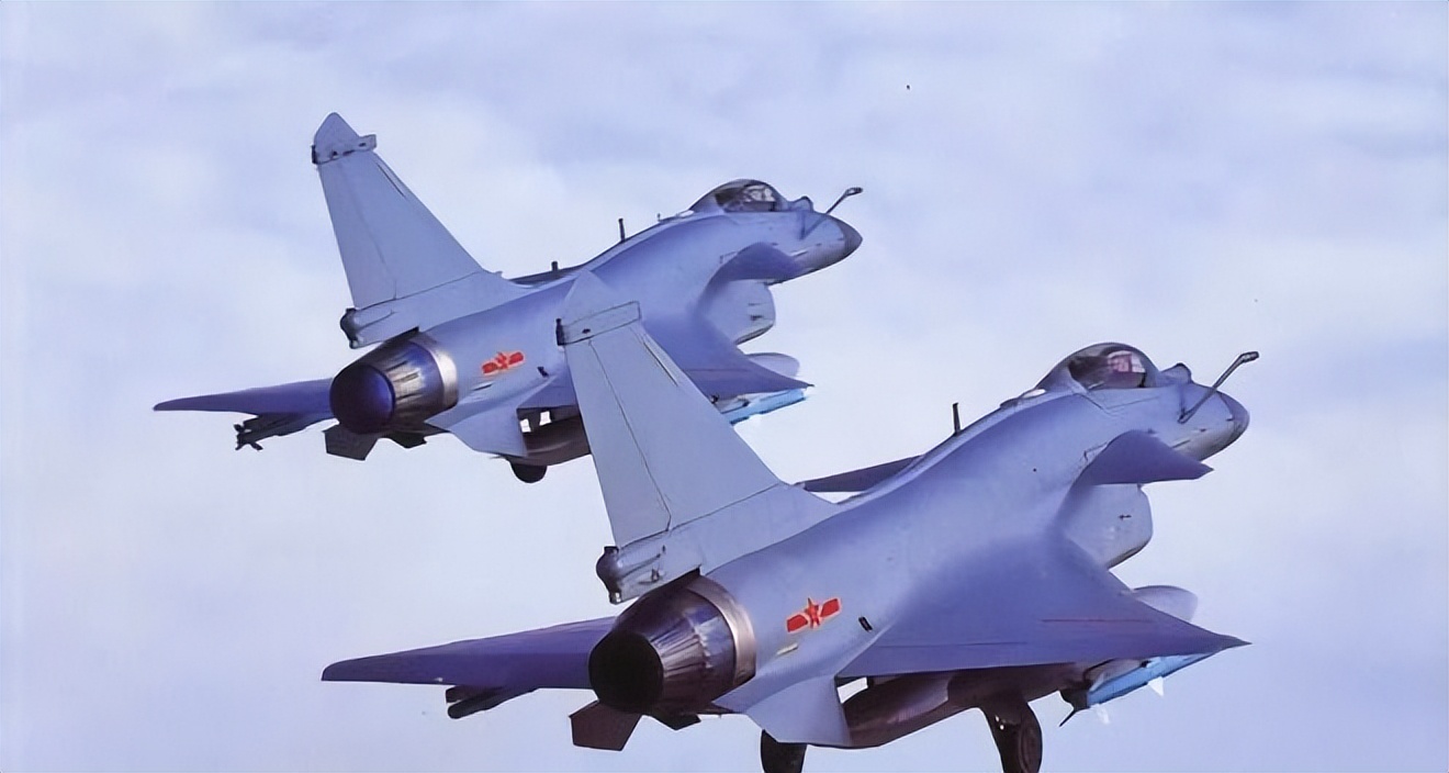 苏35打歼10c,苏35对歼10c