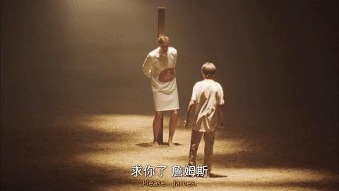 超人气卡司+大尺度+禁忌性题材，恐怖片女王玩SM？