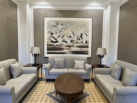 鍒濆涔嬫梾榛勯噾娴峰哺,鍒濆涔嬫梾