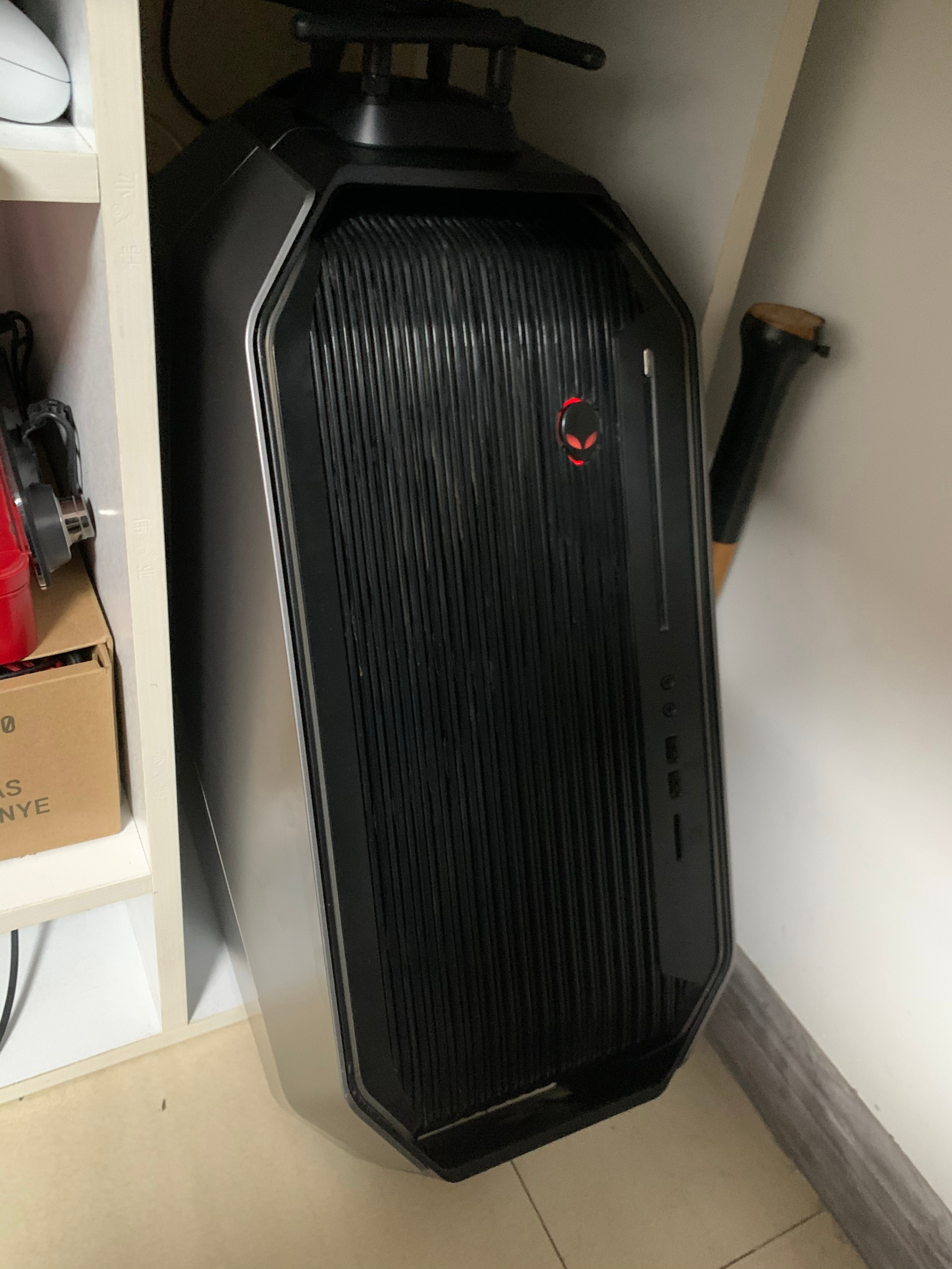 外星人大三角机箱什么材质,外星人大三角机箱购买