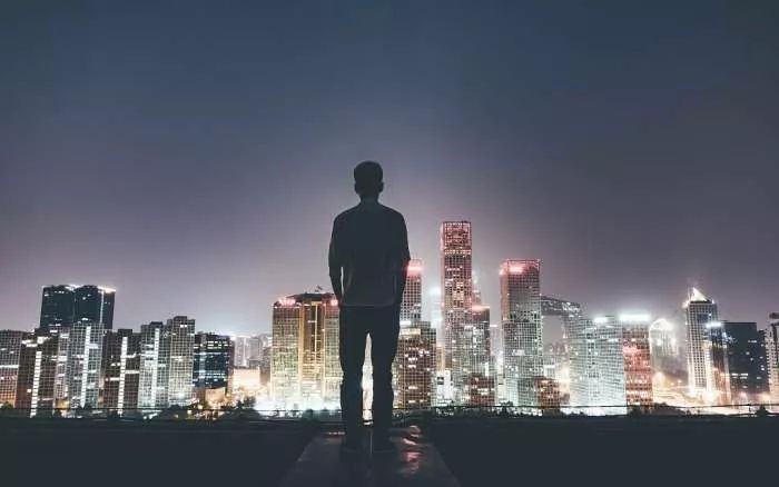 一个人是否“废掉”，就看他下班后的2小时