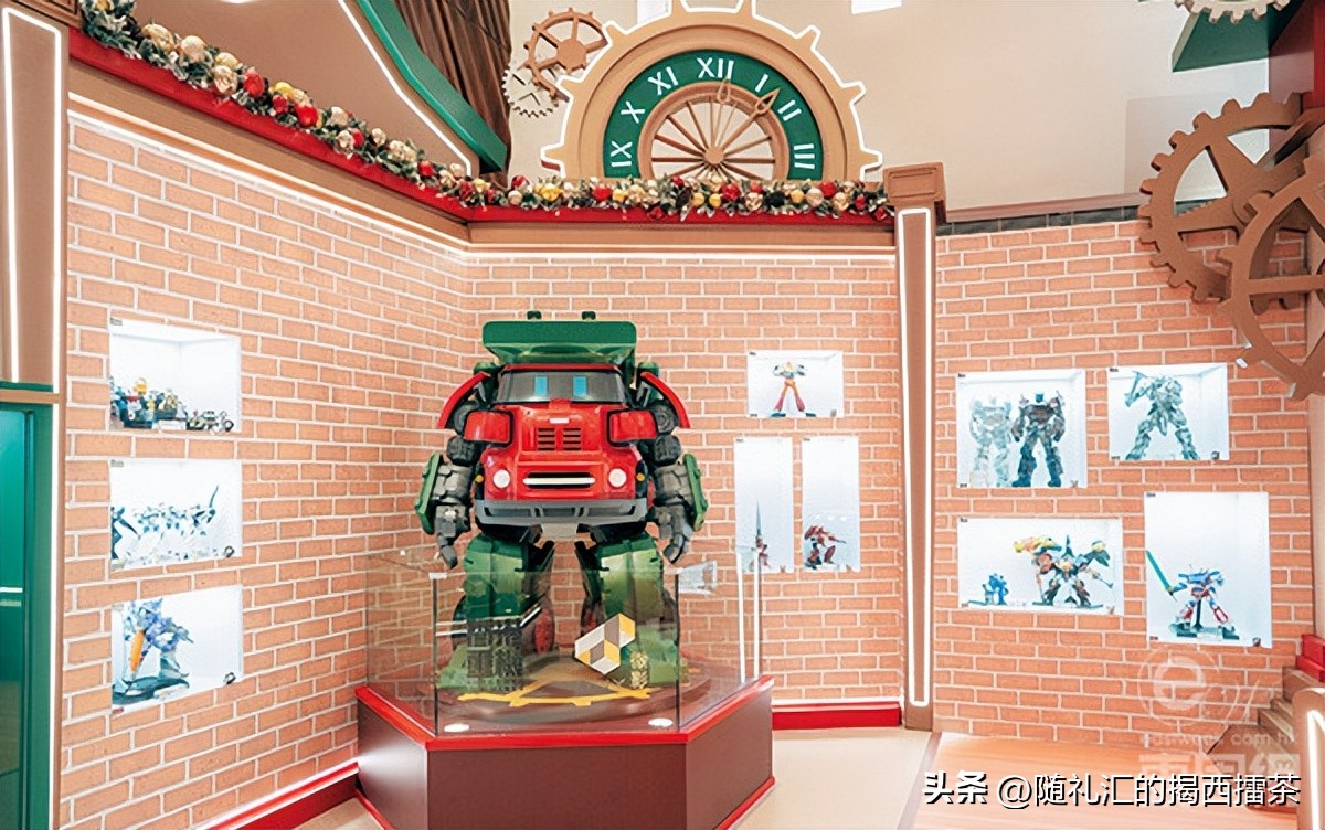 4大港铁商场圣诞玩具大世界