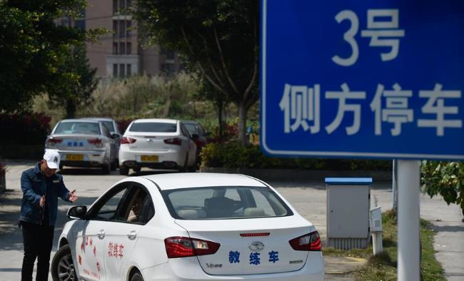 没电动车驾驶证但有c1证怎么处罚,c1驾驶证可以骑小于25码电动车吗