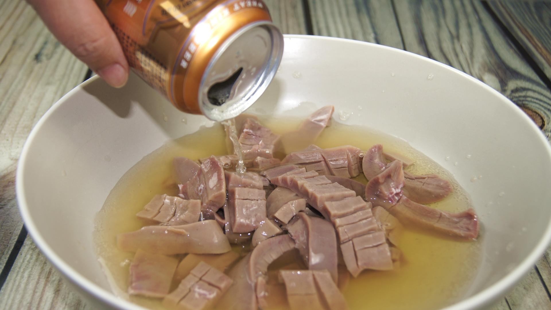 清洗猪腰可以用小苏打吗,清洗猪腰子可以用盐吗