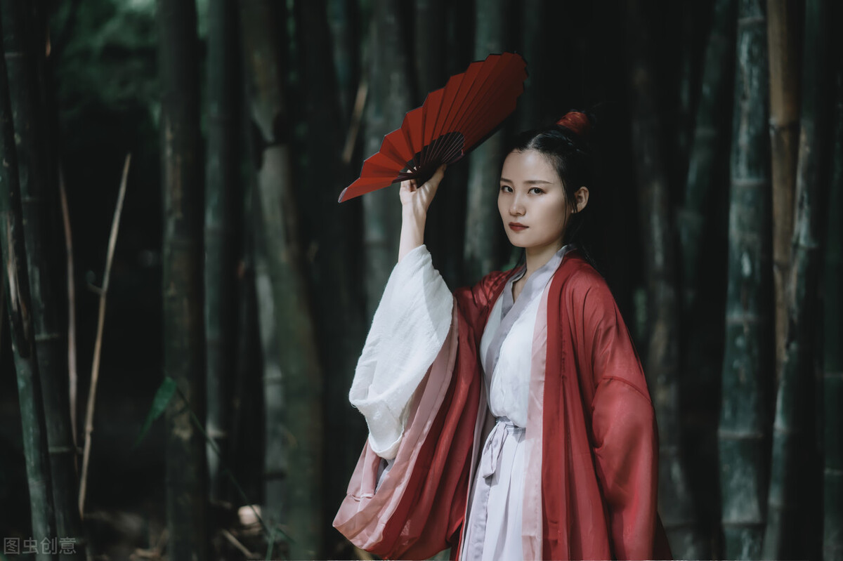 小戎诗经写的是哪里,诗经小戎全文及注解