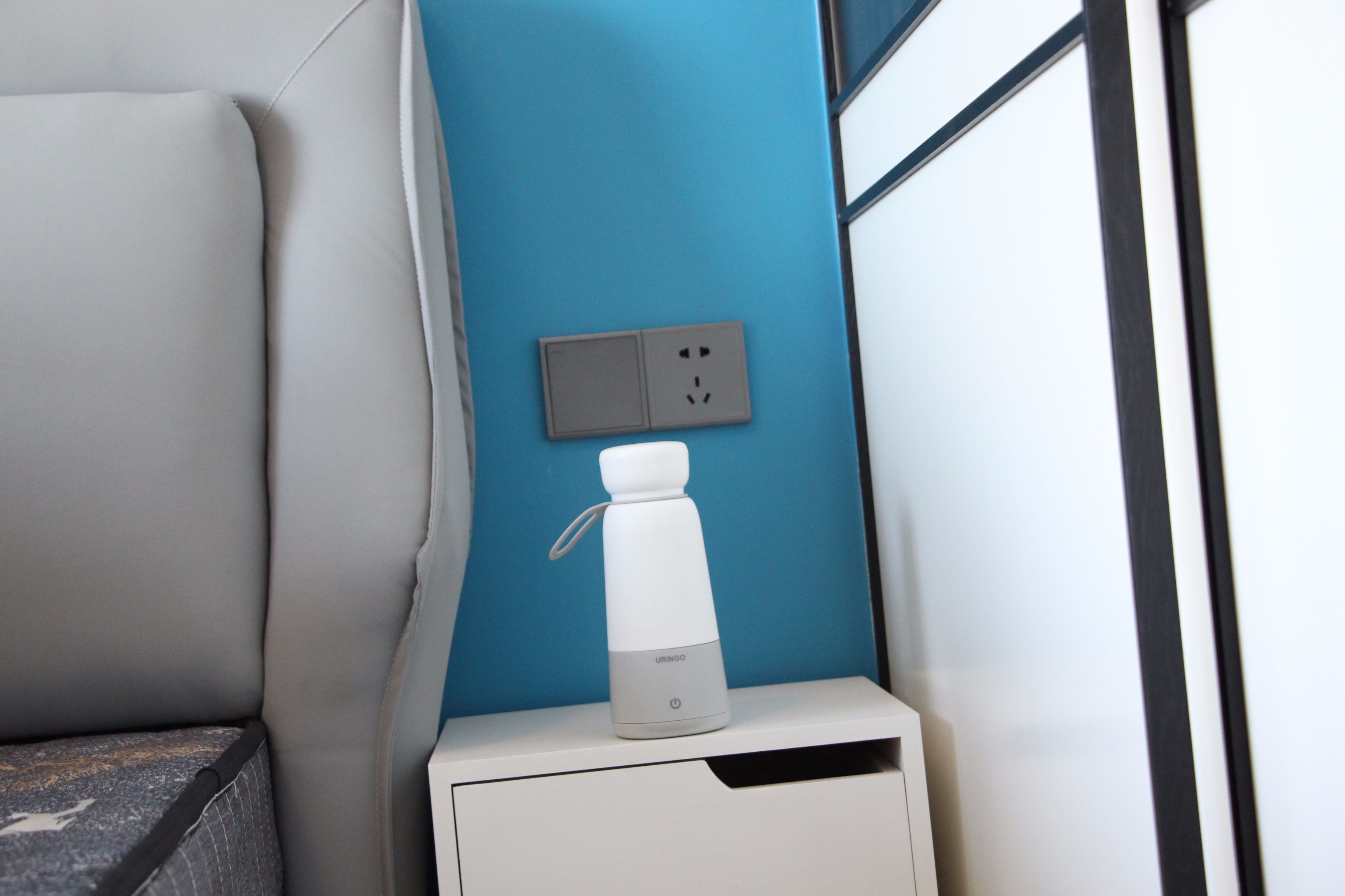 恒温保温智能全自动宝宝调奶器,七彩叮当的便携调奶器