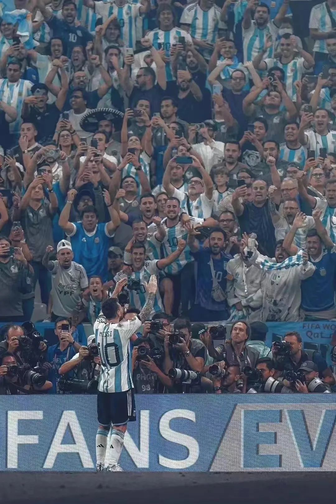 梅西，为什么让人如此感动？