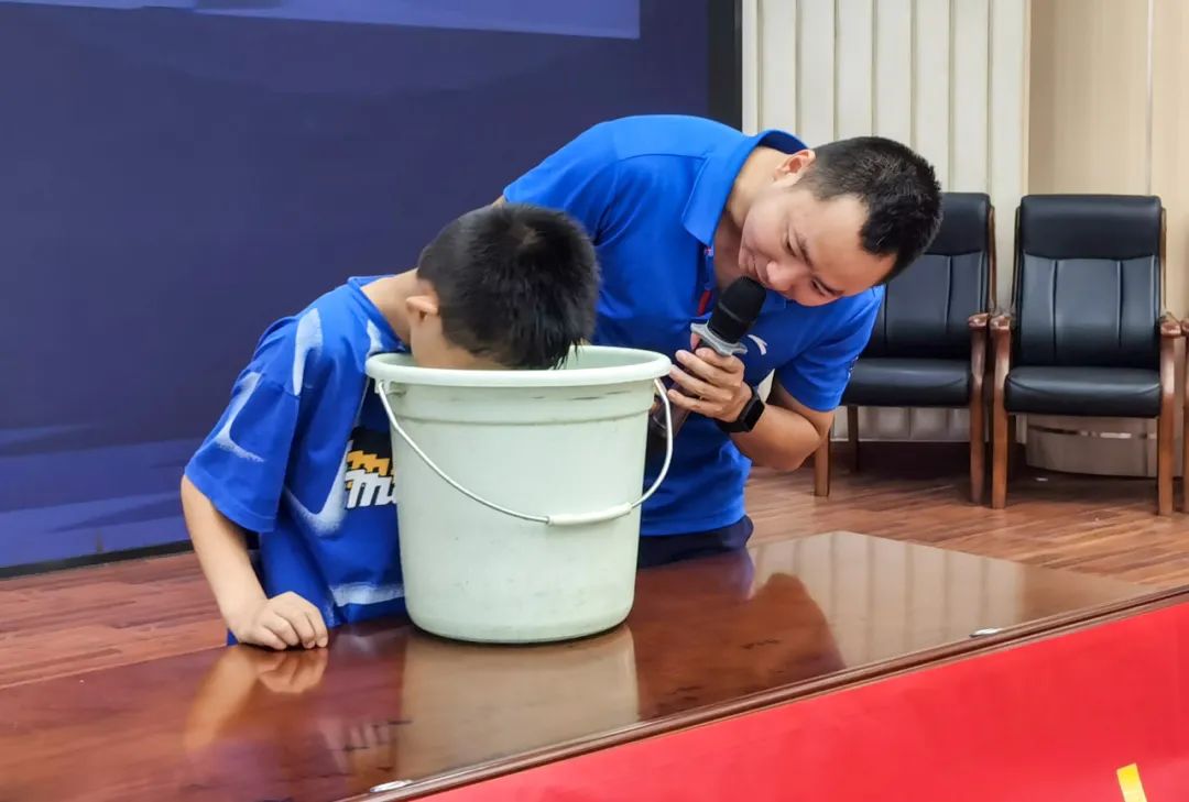 校园公益课直播预防溺水警示教育,校园公益课直播安全教育