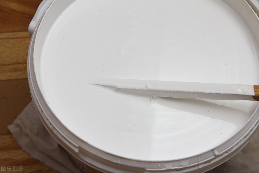 无苯不成漆无醛不成胶是不是真的,有胶必有醛有漆必有苯是什么原理