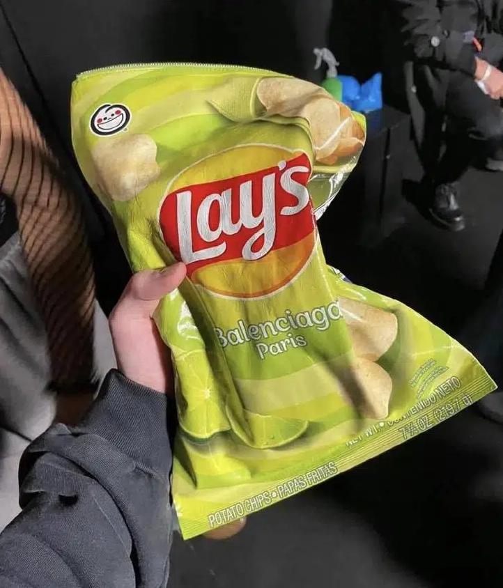 巴黎时装周男模体态,巴黎时装周2019泳装秀