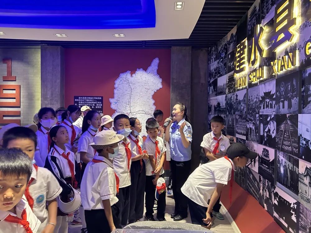 我想这样过六一,我也想拥有这样的爱情