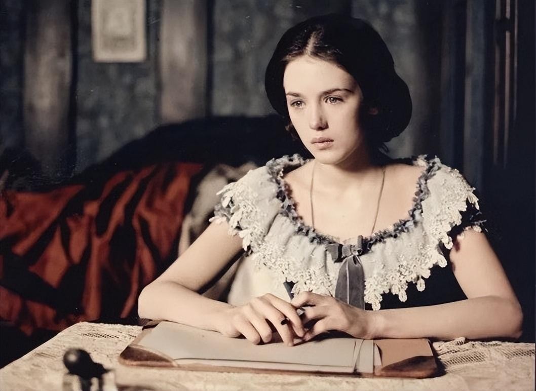 外国第一美人阿佳妮,欧美神仙颜值阿佳妮