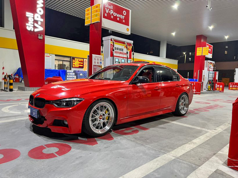 买了套BBS轮毂开200公里就换在宝马3系上体验最纯粹的快乐