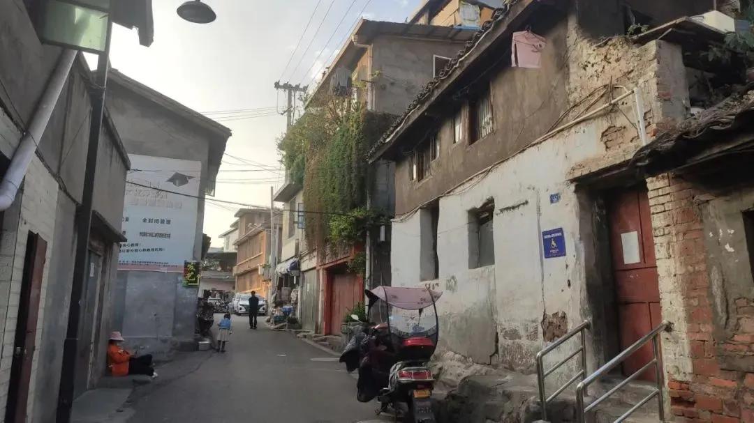 生活在大理的外地人,生活在拉萨的外地人