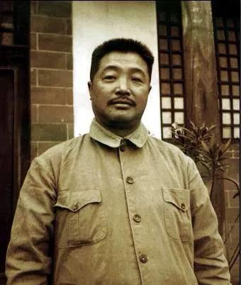 十大元帅中，有资格称“老总”的有4位，他们分别是谁？