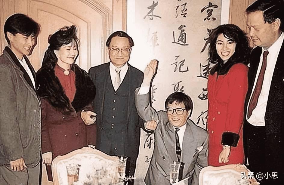 【晚清*楼青**风情】*楼青**女丰乳肥臀，媚态撩人，魅力无限！