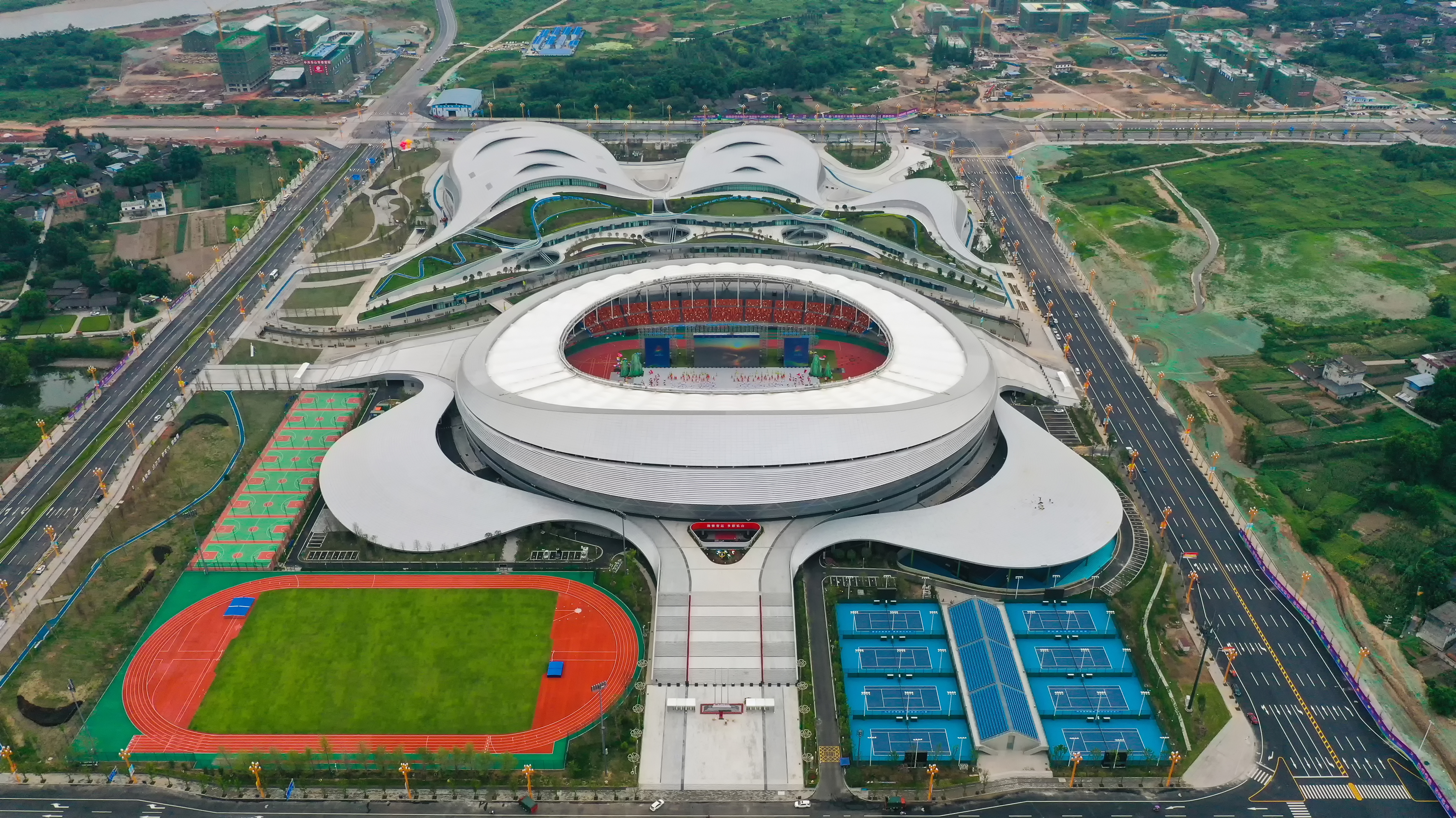 激情省运多彩乐山——写在四川省第十四届运动会开幕之际