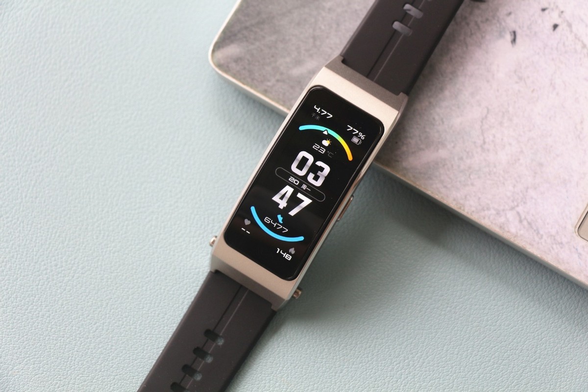 手环耳机二合一华为b7上手体验,华为什么时候发布新款B7手环