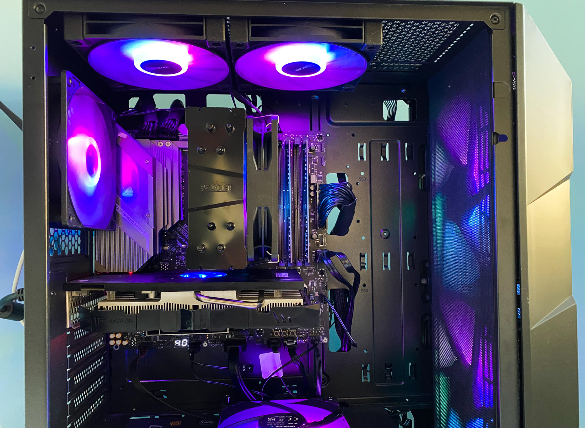 89元的风冷能压住超频的5600X吗？实测超频三东海R4000