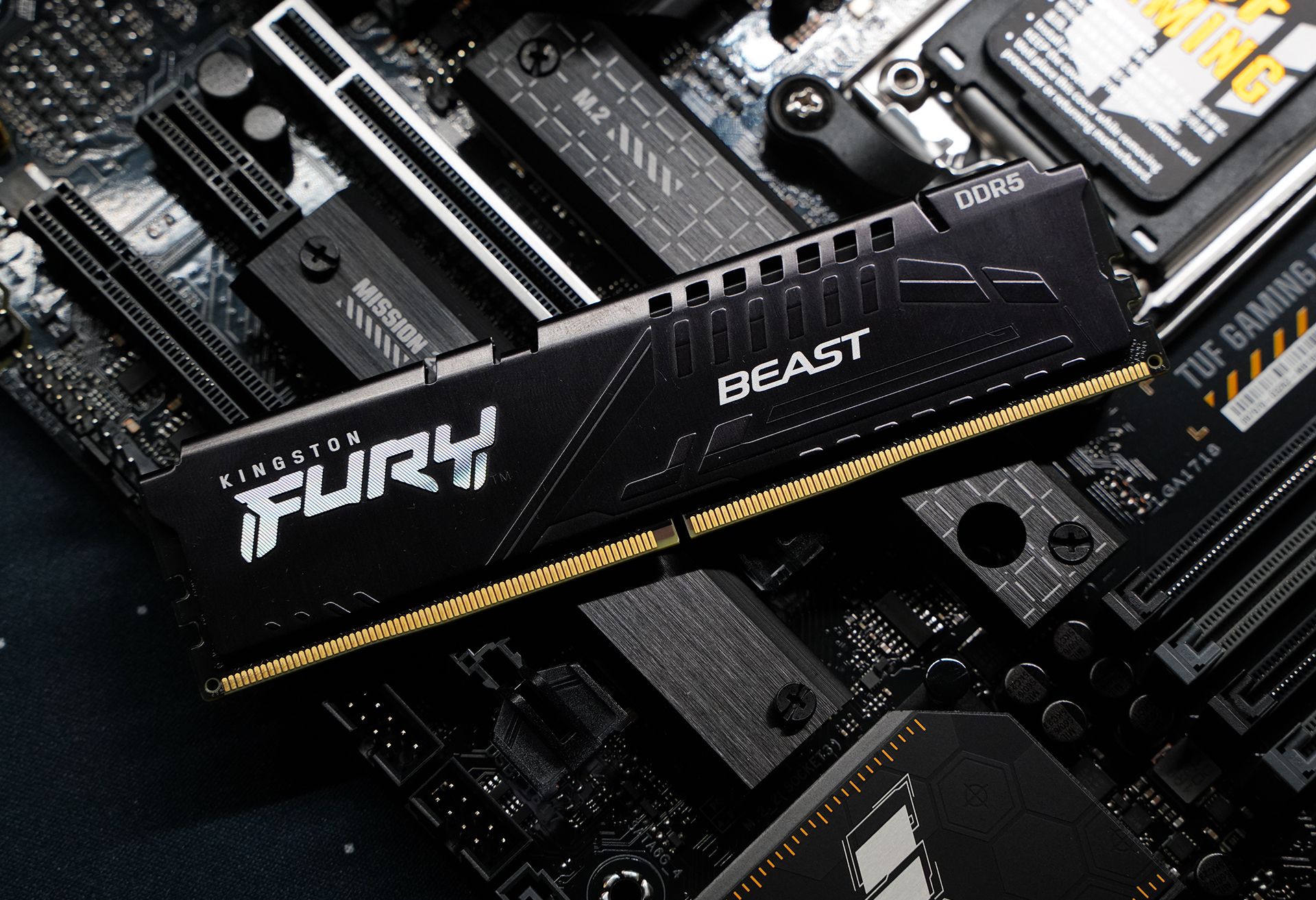 AMD非X锐龙7000最佳座驾华硕TUFGAMINGB650M-PLUSWIFI重炮手