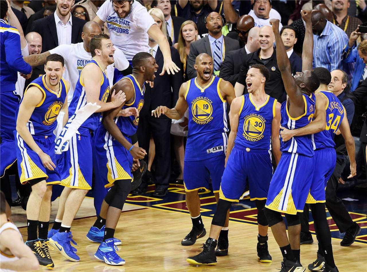 鏖战7场创下1-3大逆转的历史纪录,近十年总决赛大比分