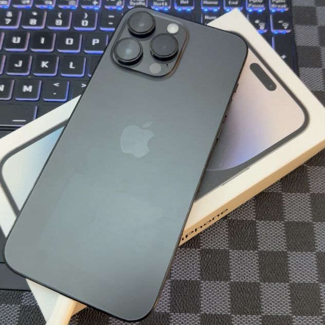 iphone14promax扩容翻车的吗,iphone14promax美版打孔开槽测评