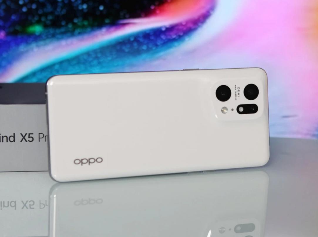 种草的翻包文化，好物实用至上：我的通勤实用主义EDC都有些啥？