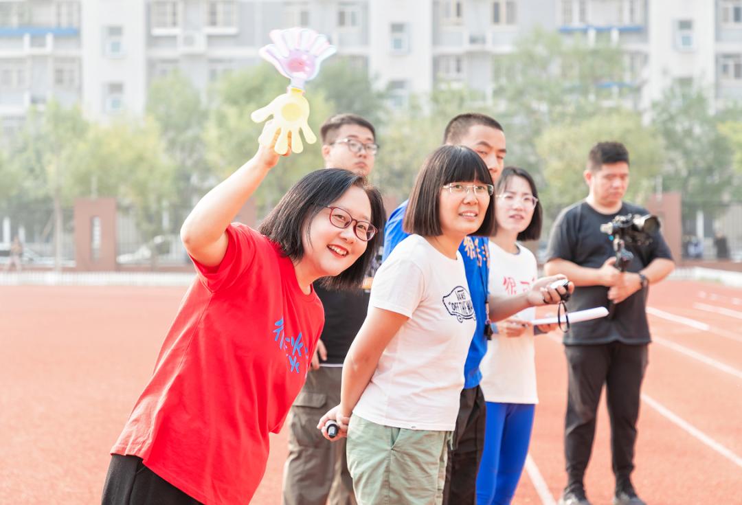 房山育新学校,喜迎二十大奋进新征程开启新时代