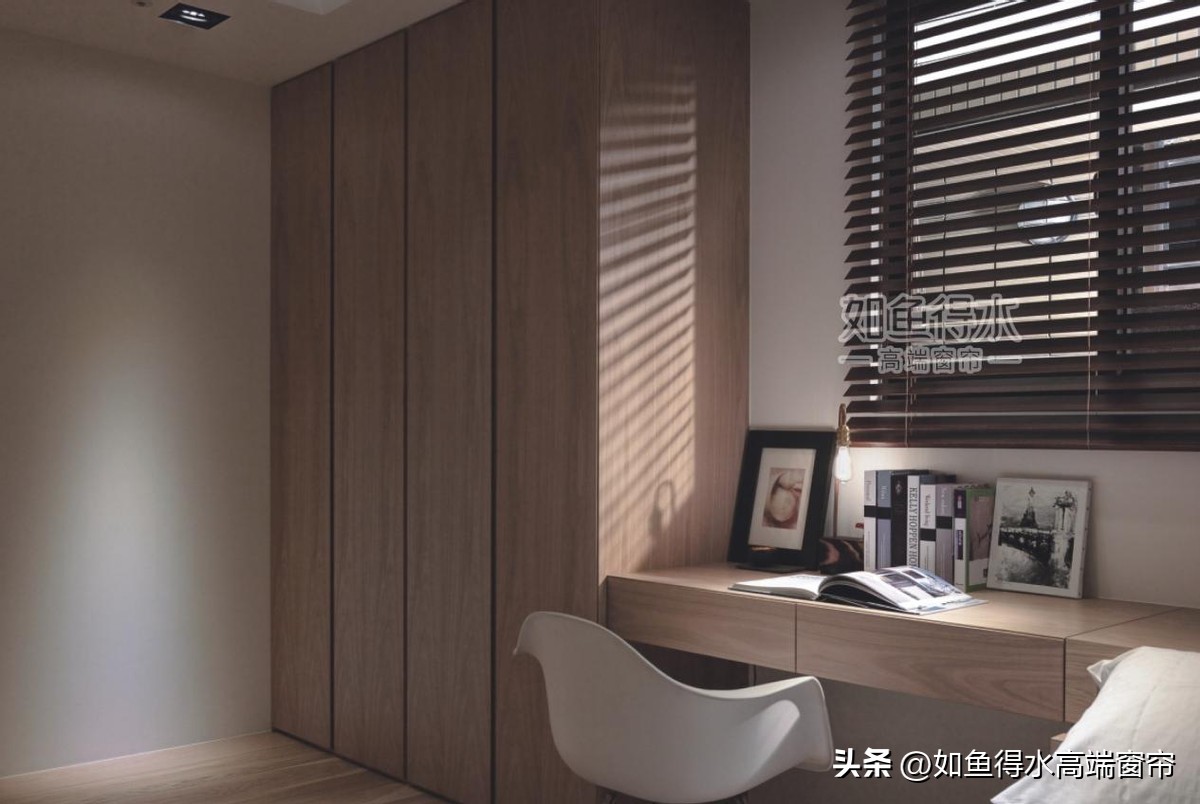 窗帘知识科普,百叶窗帘配百叶窗帘