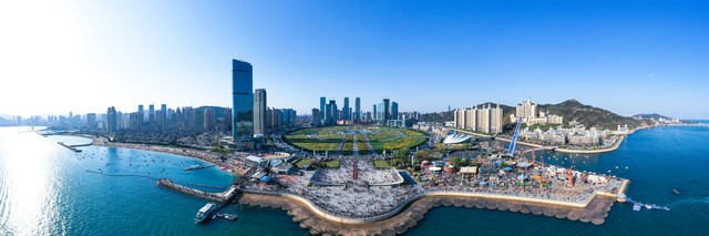 青岛大连足球城,大连国际足球城