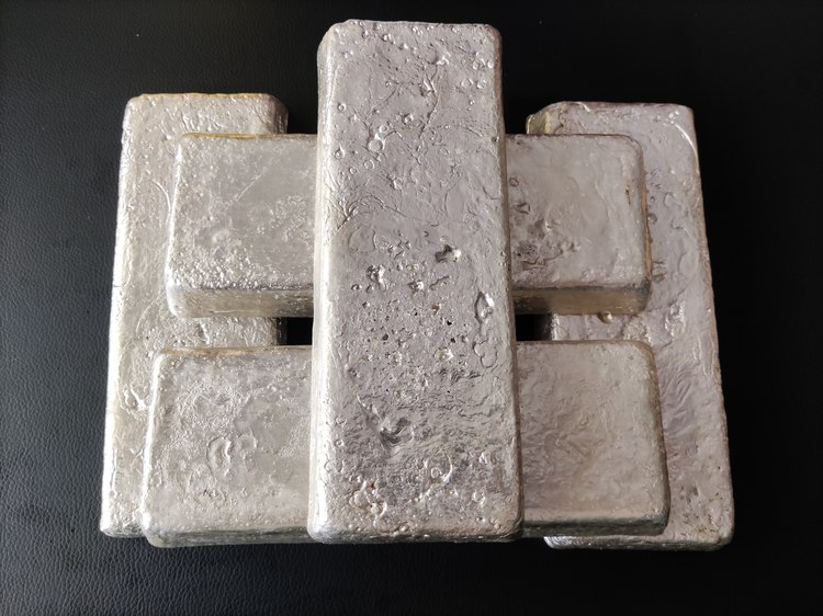 适合回收常见的贵金属,家里常见的贵金属