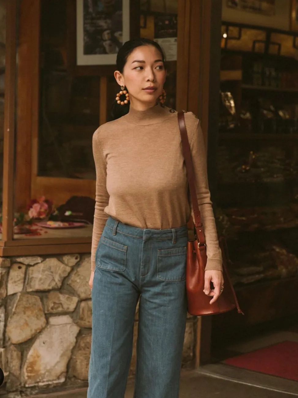 驼色连衣裙搭配的高级穿法,原来都这样穿驼色太年轻洋气了