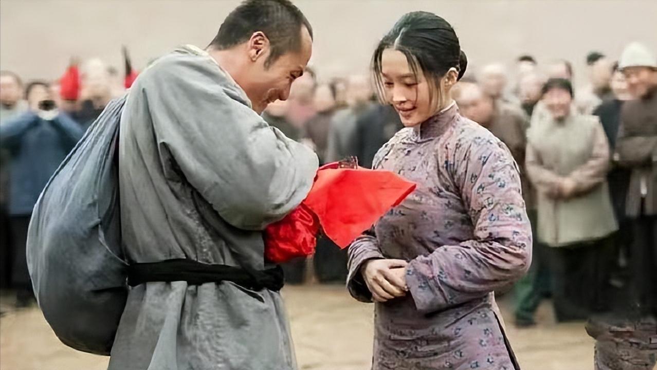 白鹿原田小娥和鹿子霖窑洞片段,白鹿原原著里咋知道田小娥身世的