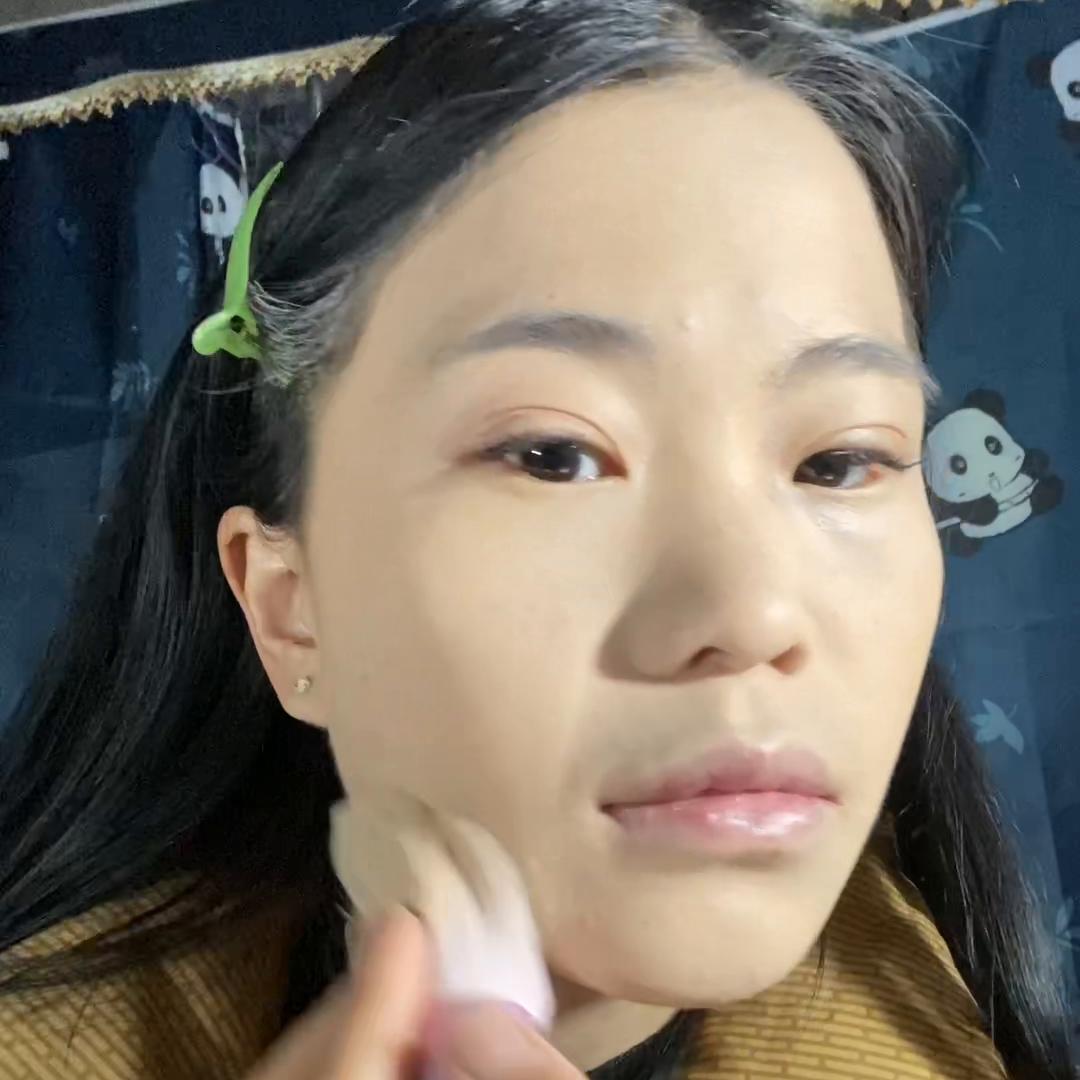 自学化妆文案发圈的句子,文案化妆教程