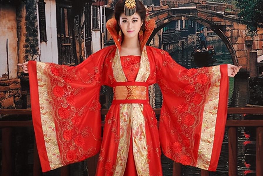 唐朝仕女服饰纹样有哪些,唐朝女装风格上有什么特点