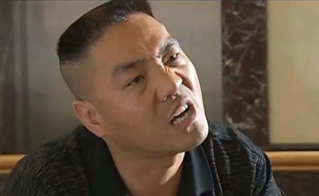 征服里的刘华强是怎样的一个人,征服里刘华强为什么给面子周国强