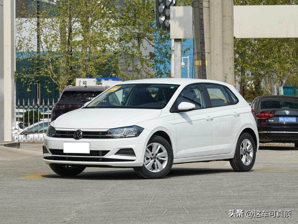 五菱星驰为啥不如飞度,五菱星驰自动挡标配2023落地价格