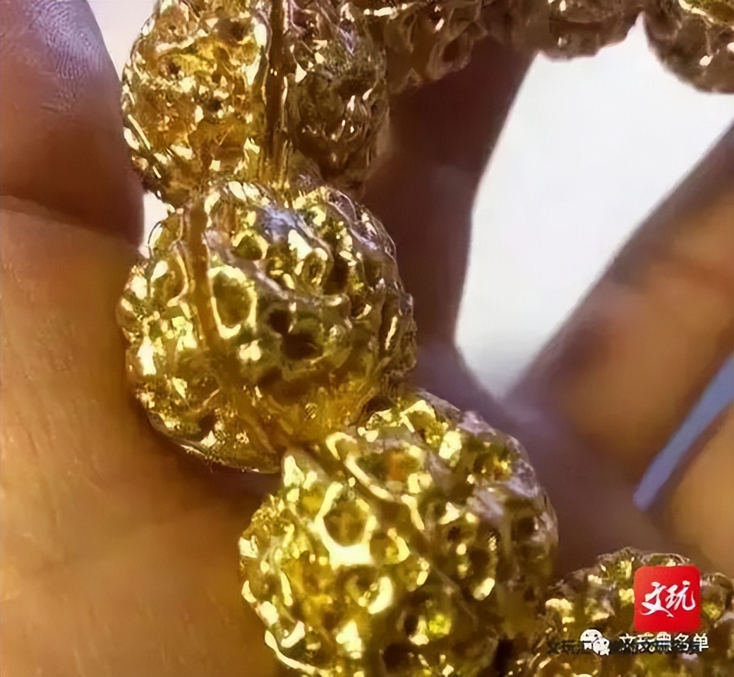 这些让我笑得合不拢腿的金刚菩提！笑完竟然有点想要