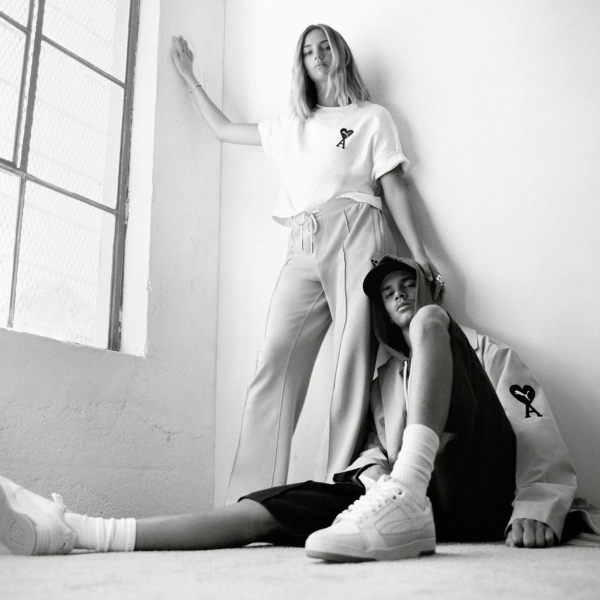 小贝和二公子视频,小贝蕾丝吊带背心