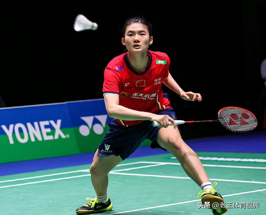 亚锦赛男单半决赛李诗沣对谁,羽毛球亚锦赛李诗沣对战翁泓阳