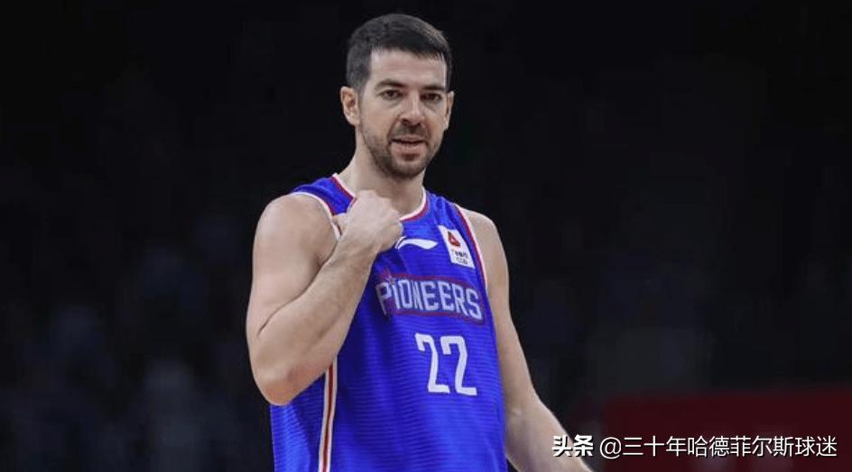 一针见血！球迷道破天津男篮力克北京北控的真因：马布里也无解