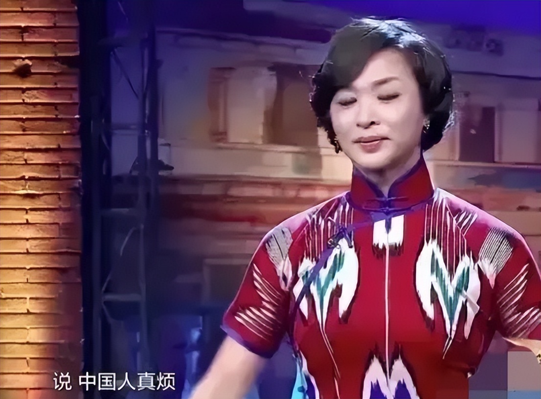 金星在韩国过安检，安检员：中国人真烦，金星怒怼：别走给我道歉