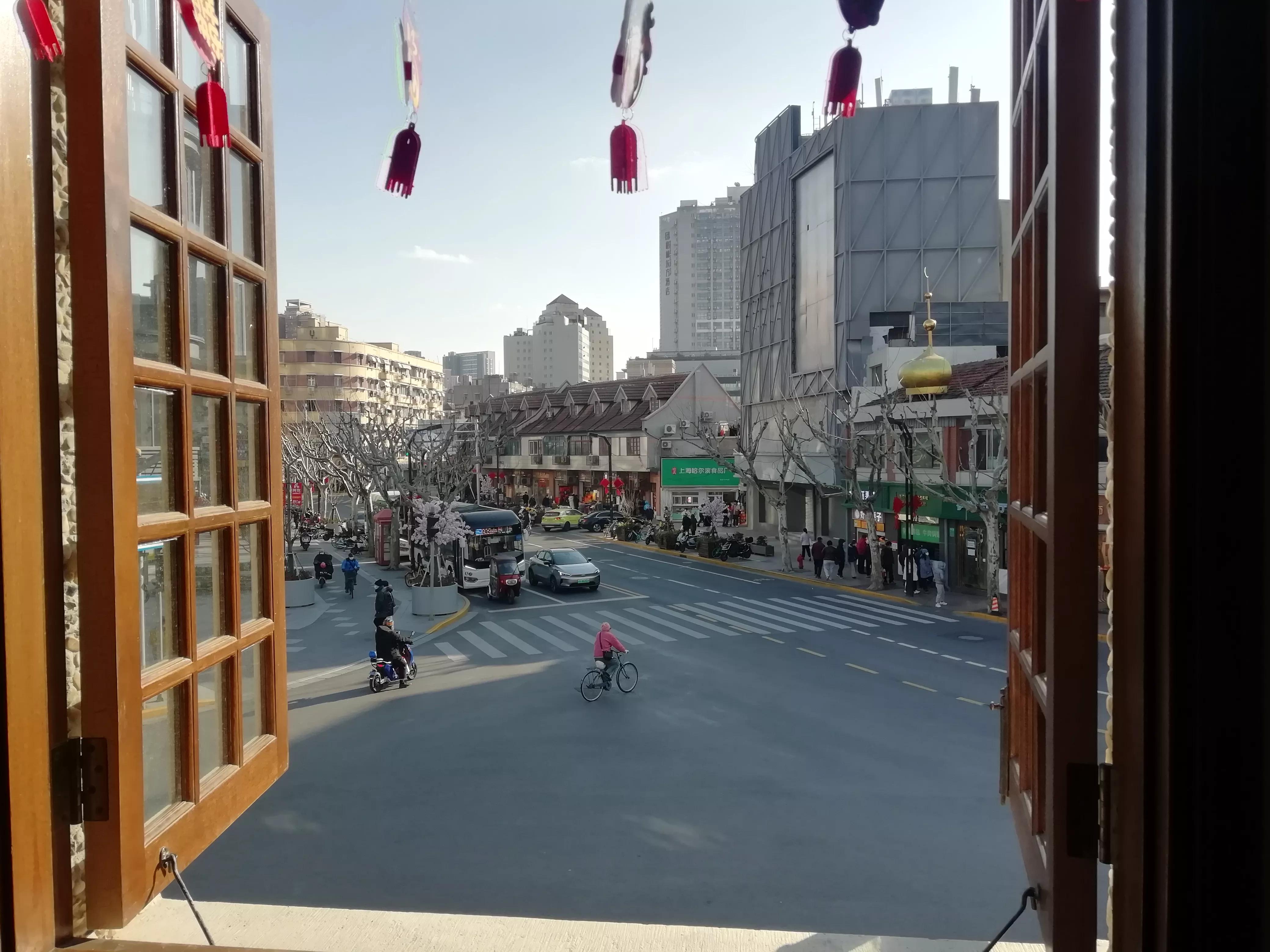 18岁那年为买《青春之歌》排队2次，人生之路由此飞跃