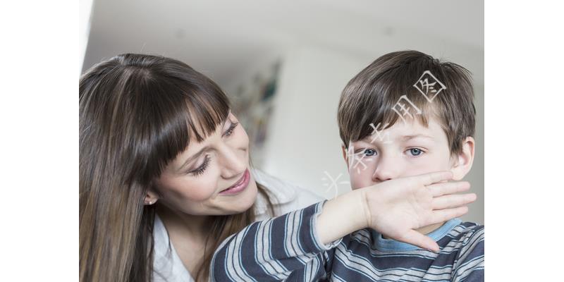 3年前，听妈话婚姻AA，3年后，他攒了12万，我买电脑还得分期