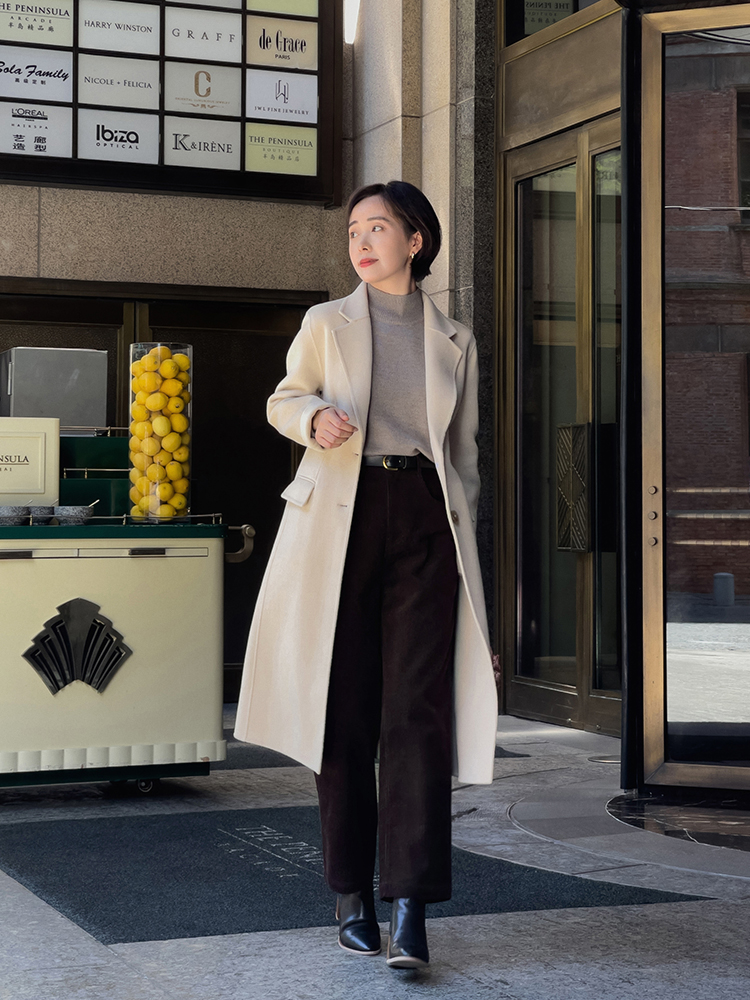 气质时髦女神就靠冬日温暖针织衫,有品位女人衣服