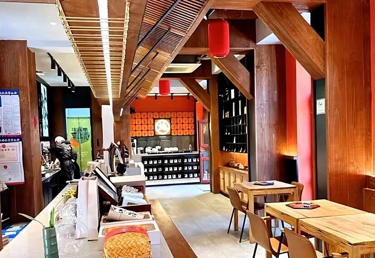 荷田水铺怎样加盟,荷田水铺融资几轮了