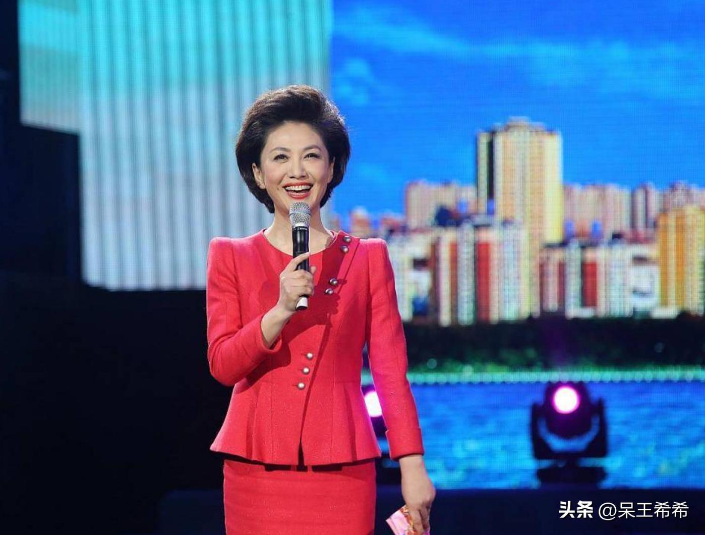 新闻联播海霞简历,海霞哪一年离开新闻联播