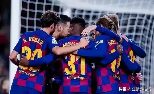 皇马5连杀巴萨,巴萨打皇马5比0全场阵容